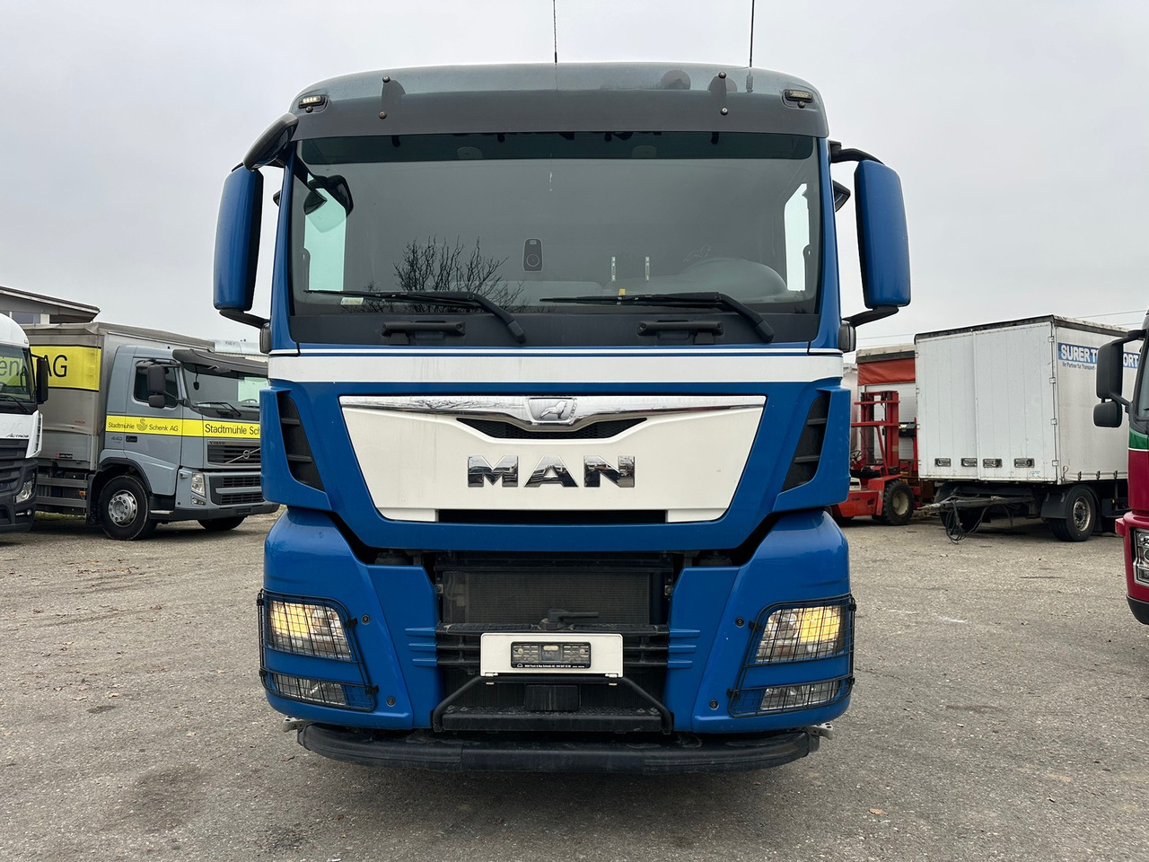 MAN TGS 33.500 6x4 - شاحنة جرار: صور 2 MAN TGS 33.500 6x4 - شاحنة جرار: صور 2