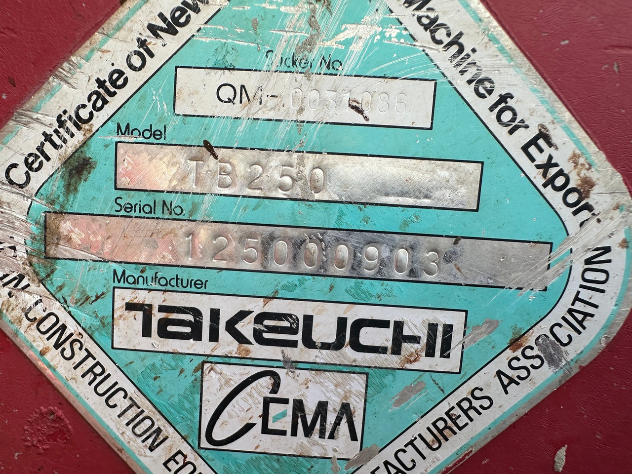 TAKEUCHI TB 250 5t - حفارة: صور 5 TAKEUCHI TB 250 5t - حفارة: صور 5