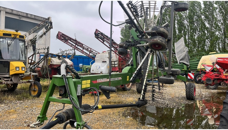 Fendt Former 7850 Pro - لمّامَة القش: صور 1 Fendt Former 7850 Pro - لمّامَة القش: صور 1