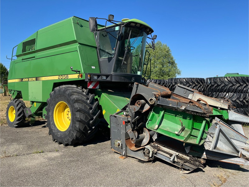 John Deere 2058 - حصادة شاملة: صور 3 John Deere 2058 - حصادة شاملة: صور 3