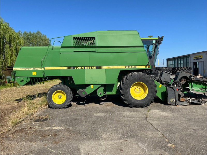John Deere 2058 - حصادة شاملة: صور 4 John Deere 2058 - حصادة شاملة: صور 4
