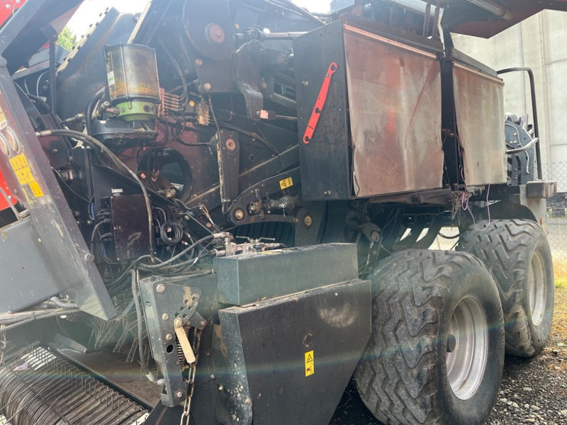 Kuhn LSB 1290 - مكبس البالات المستطيله: صور 5 Kuhn LSB 1290 - مكبس البالات المستطيله: صور 5