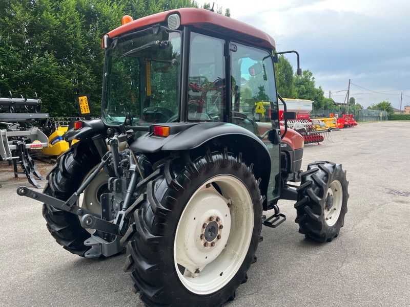 New Holland TN 55 D - جرار: صور 5 New Holland TN 55 D - جرار: صور 5