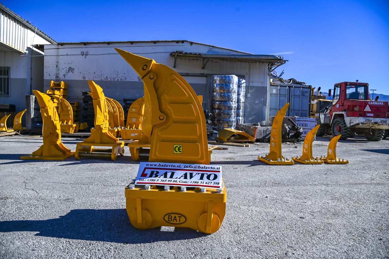 BAT BR08 - حراث تحت التربة - حفارة: صور 1 BAT BR08 - حراث تحت التربة - حفارة: صور 1