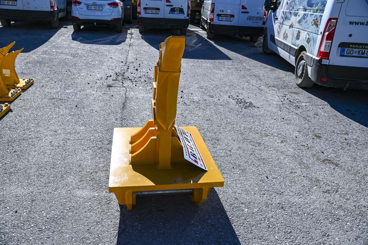 BAT BR10 - حراث تحت التربة - حفارة: صور 4 BAT BR10 - حراث تحت التربة - حفارة: صور 4