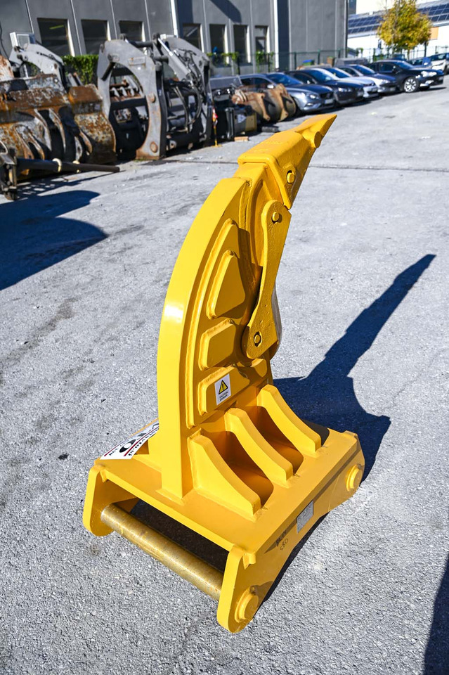 BAT BR14 - حراث تحت التربة - حفارة: صور 1 BAT BR14 - حراث تحت التربة - حفارة: صور 1