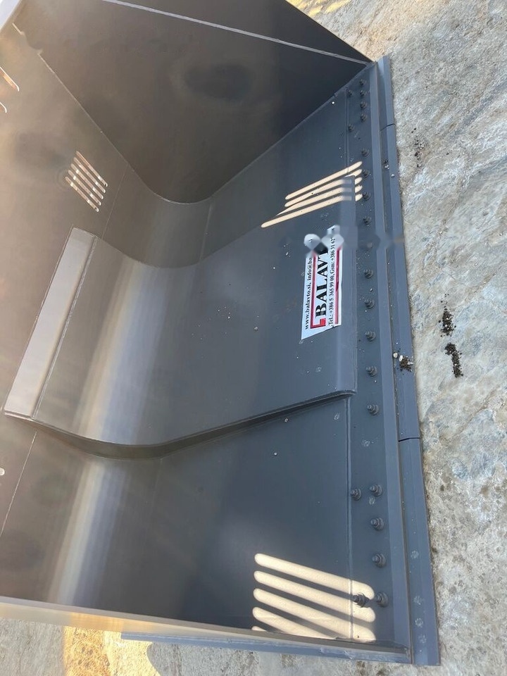 Balavto Loader bucket 3000 mm - بكت شيول: صور 3 Balavto Loader bucket 3000 mm - بكت شيول: صور 3