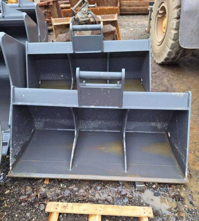 Balavto Slope bucket 1600 mm Volvo S60 - بكت: صور 1 Balavto Slope bucket 1600 mm Volvo S60 - بكت: صور 1