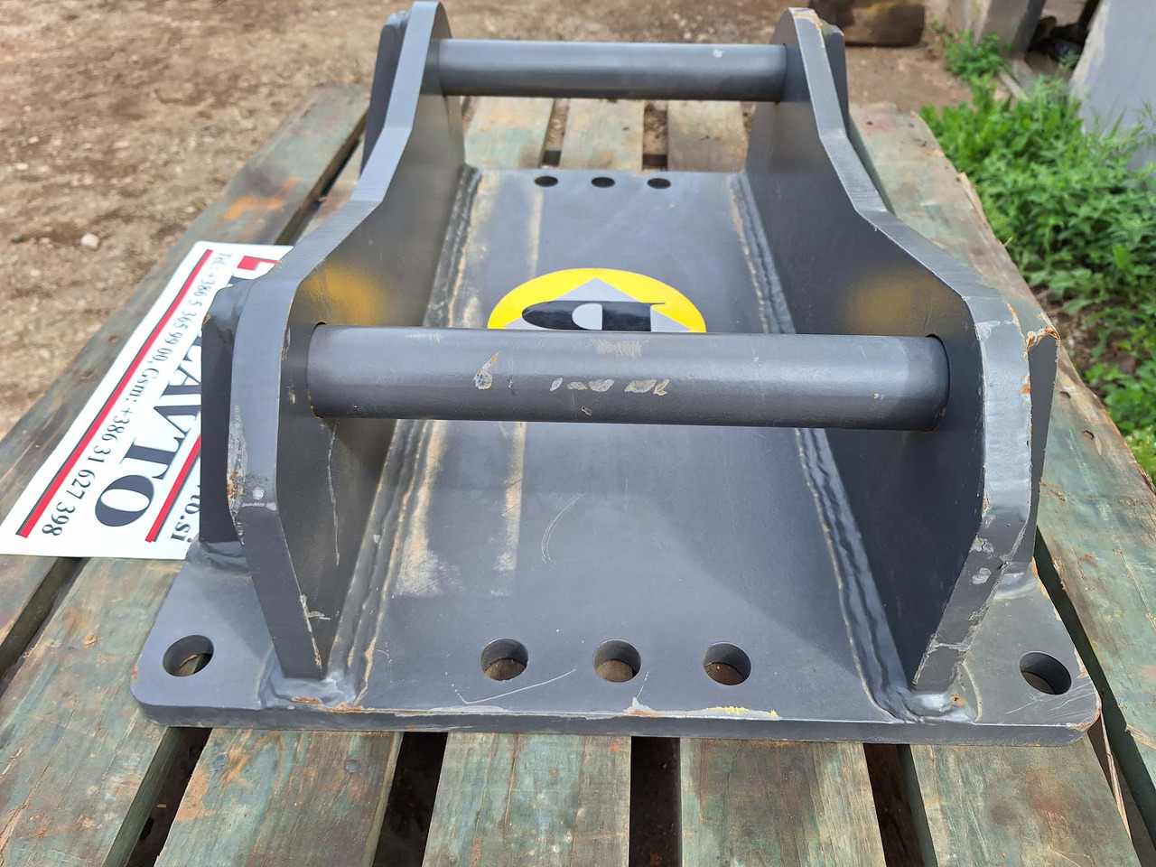 Balavto attachment plate - وصلة الربط للمعدات المعلقة - آلات البناء: صور 3 Balavto attachment plate - وصلة الربط للمعدات المعلقة - آلات البناء: صور 3