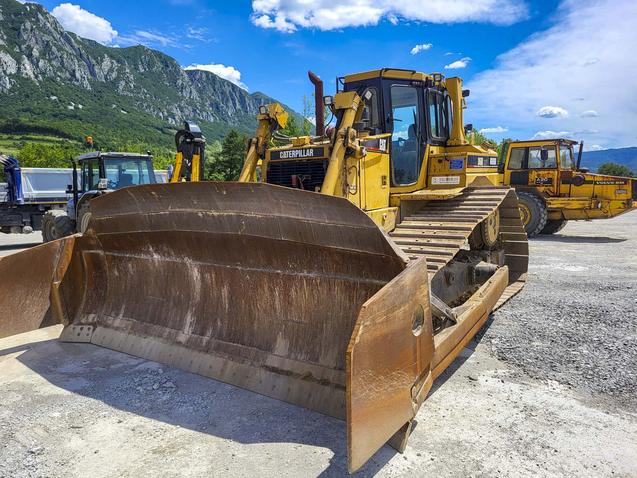 CATERPILLAR D6R - بلدوزر: صور 5 CATERPILLAR D6R - بلدوزر: صور 5