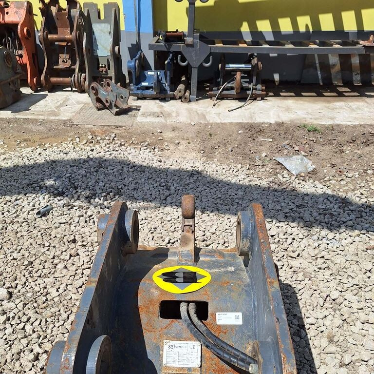Eurosteel HCWG3 Verachtert - وصلة الربط للمعدات المعلقة - حفارة: صور 3 Eurosteel HCWG3 Verachtert - وصلة الربط للمعدات المعلقة - حفارة: صور 3