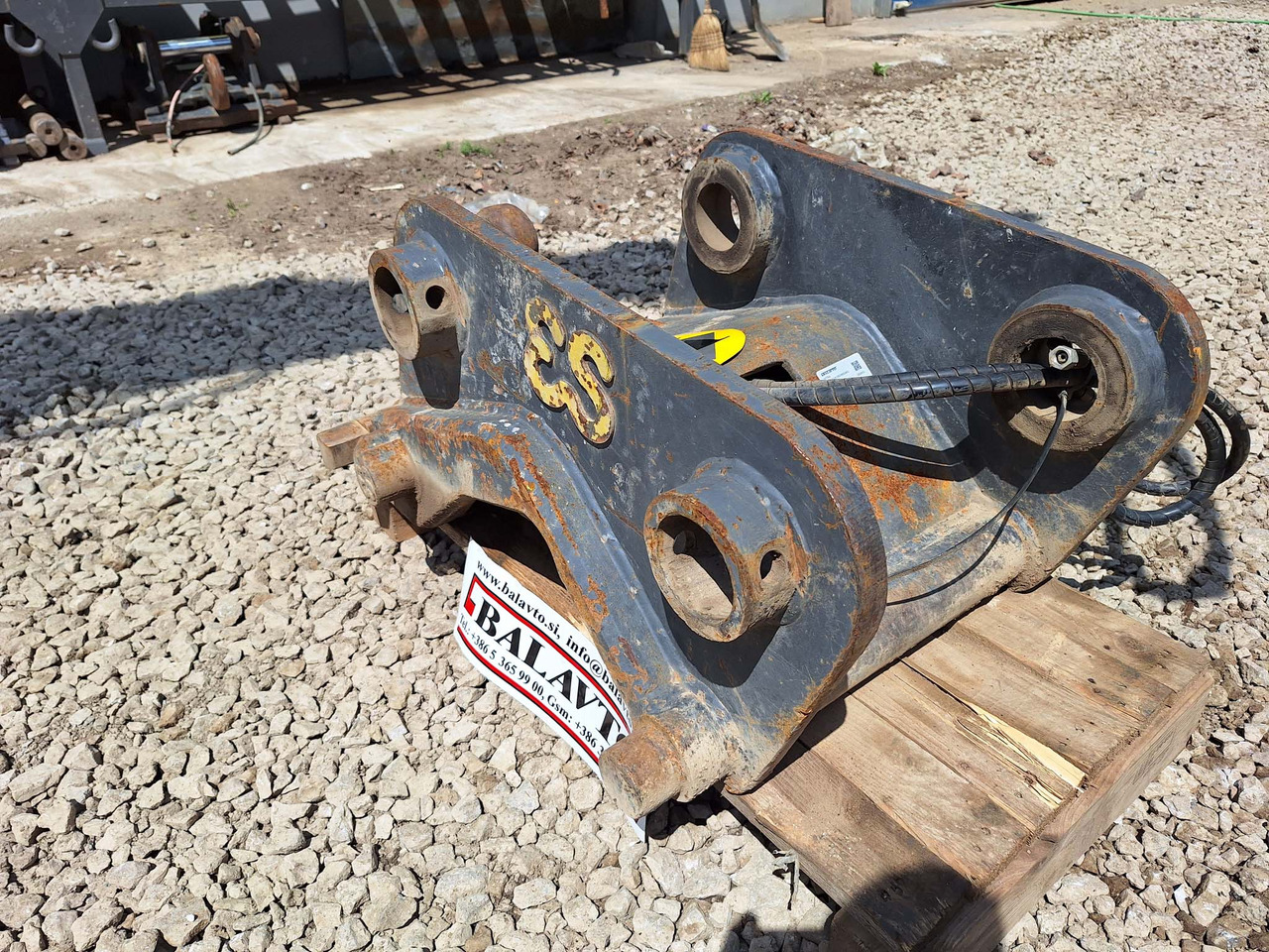 Eurosteel HCWG3 Verachtert - وصلة الربط للمعدات المعلقة - آلات البناء: صور 2 Eurosteel HCWG3 Verachtert - وصلة الربط للمعدات المعلقة - آلات البناء: صور 2
