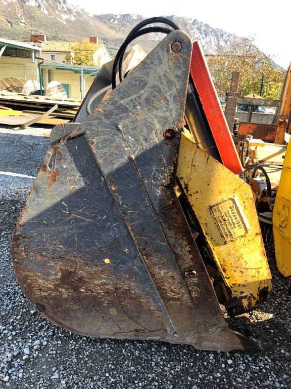 Front loader bucket with closure 2300 mm Volvo - بكت شيول - اللودر بعجل: صور 3 Front loader bucket with closure 2300 mm Volvo - بكت شيول - اللودر بعجل: صور 3