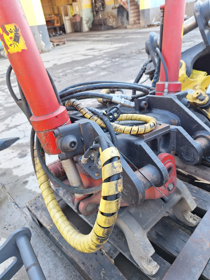 Indexator Tiltrotator S1 - مُلحق الحفار الدوار: صور 2 Indexator Tiltrotator S1 - مُلحق الحفار الدوار: صور 2