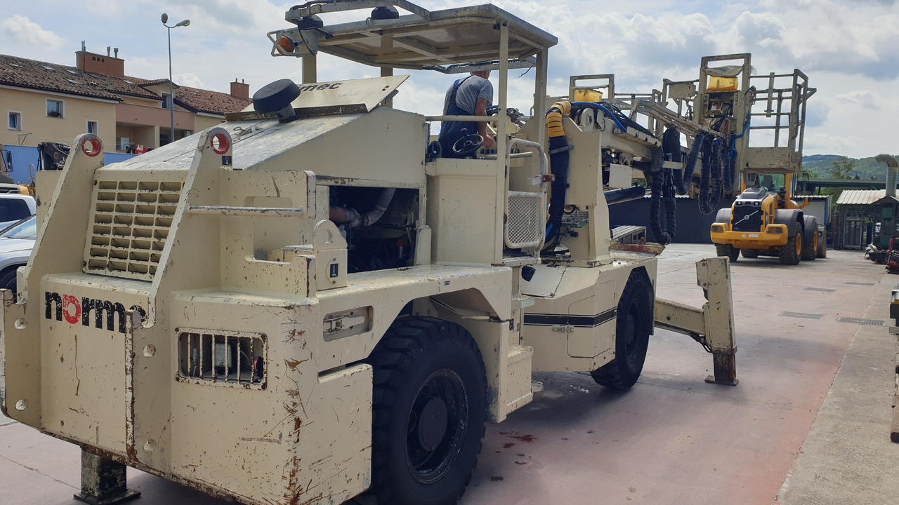 Normet Himec 9905 BT - ماكينات التعدين: صور 4 Normet Himec 9905 BT - ماكينات التعدين: صور 4