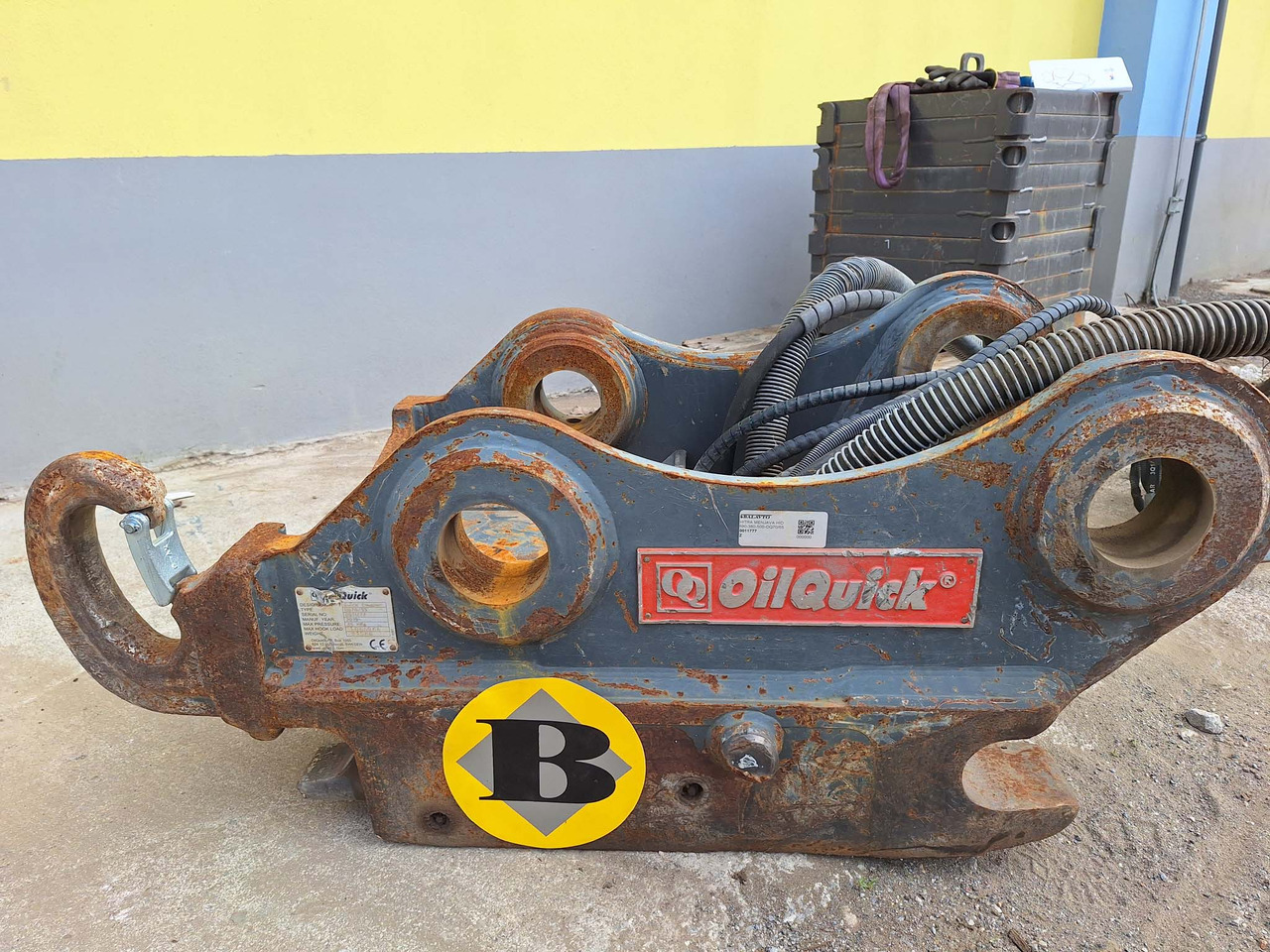 OilQuick hydraulic OQ70/55 - وصلة الربط للمعدات المعلقة - آلات البناء: صور 2 OilQuick hydraulic OQ70/55 - وصلة الربط للمعدات المعلقة - آلات البناء: صور 2