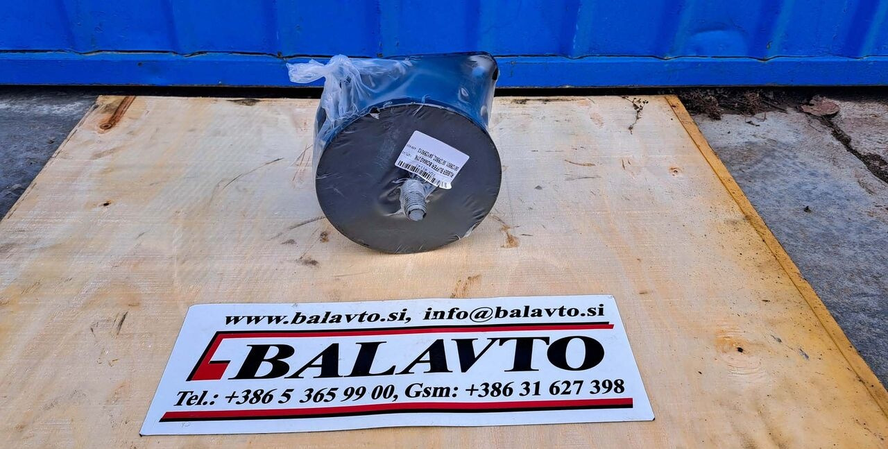 Rubber buffer for BOMAG compactors - قطع الغيار - مدماج: صور 4 Rubber buffer for BOMAG compactors - قطع الغيار - مدماج: صور 4