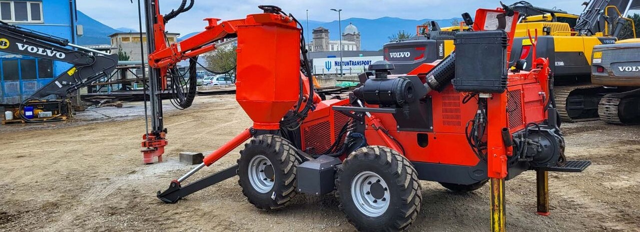 Sandvik DC302R - آلة حفر: صور 1 Sandvik DC302R - آلة حفر: صور 1