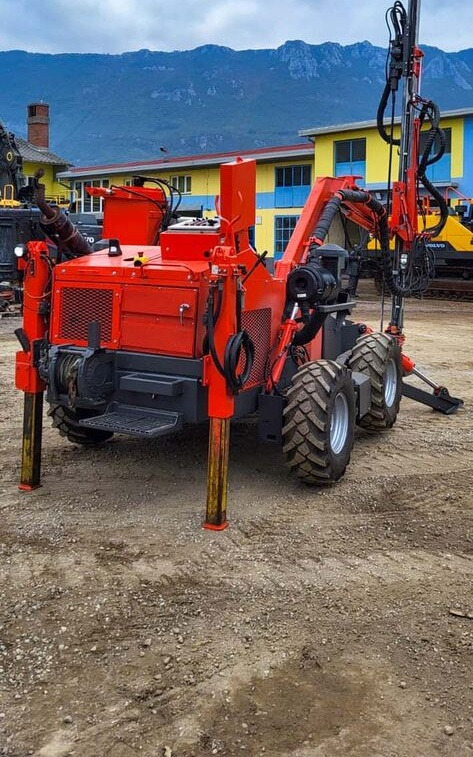Sandvik DC302R - آلة حفر: صور 4 Sandvik DC302R - آلة حفر: صور 4