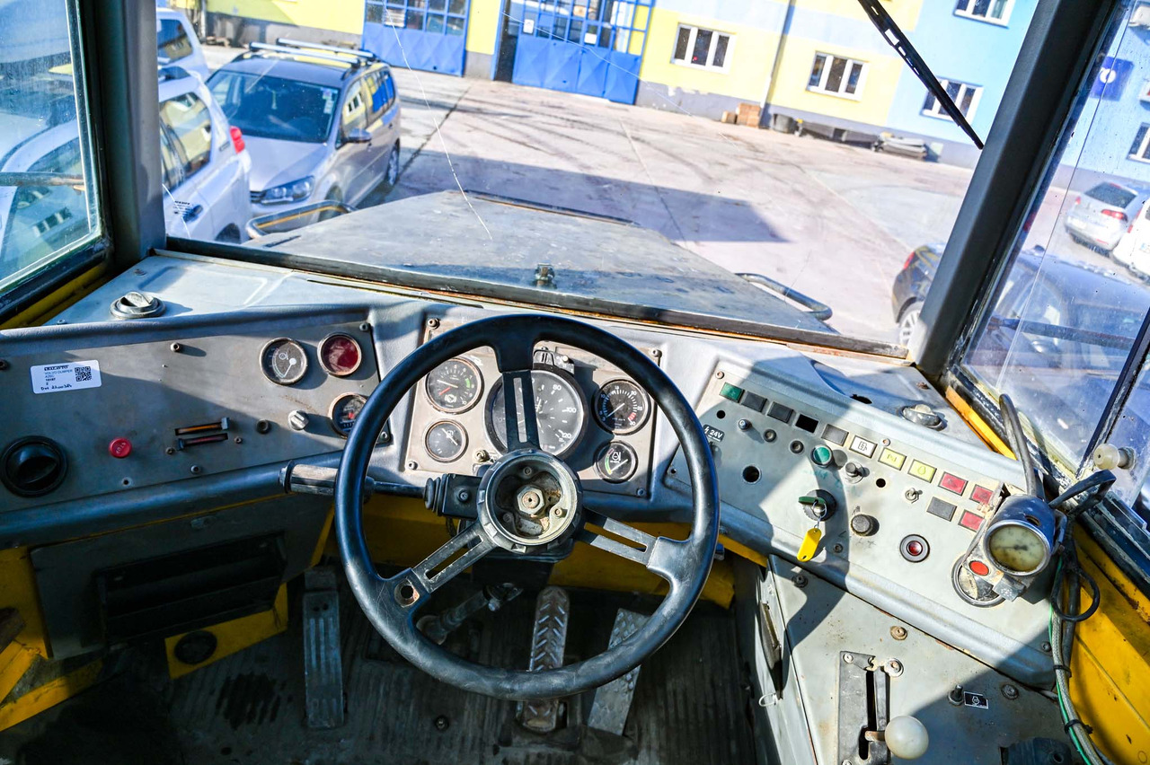 تأجير VOLVO A25C 6X6 VOLVO A25C 6X6: صور 39