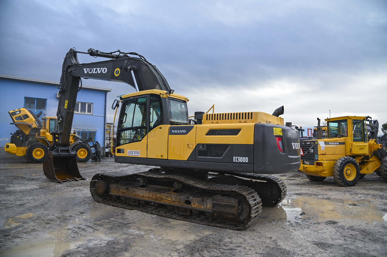 VOLVO EC300DNL - حفارات زحافة: صور 4 VOLVO EC300DNL - حفارات زحافة: صور 4