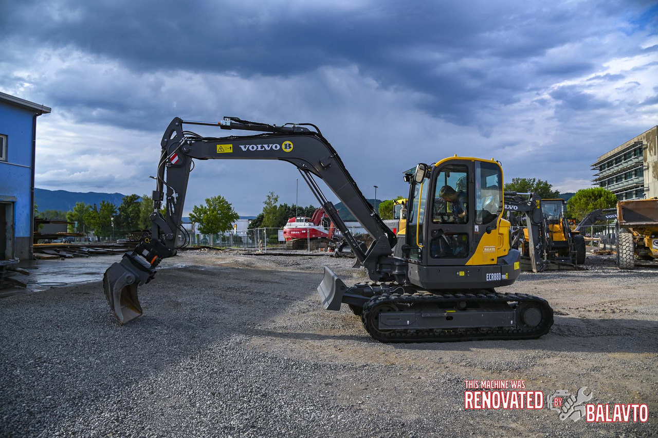 VOLVO ECR88D - حفارة مصغرة: صور 3 VOLVO ECR88D - حفارة مصغرة: صور 3