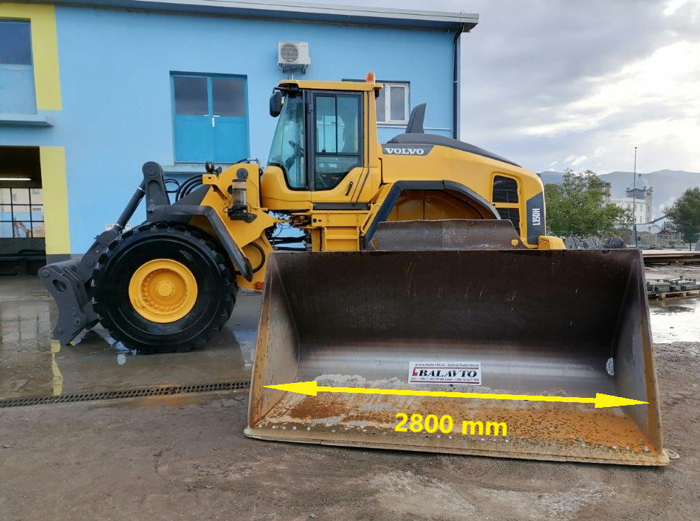 VOLVO loader bucket 2800 mm - بكت شيول - اللودر بعجل: صور 2 VOLVO loader bucket 2800 mm - بكت شيول - اللودر بعجل: صور 2