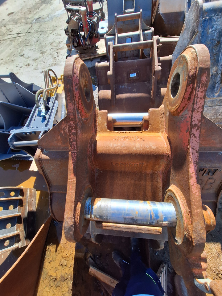 VTN Digging bucket 1300 mm Lehnhoff - بكت حفار: صور 3 VTN Digging bucket 1300 mm Lehnhoff - بكت حفار: صور 3