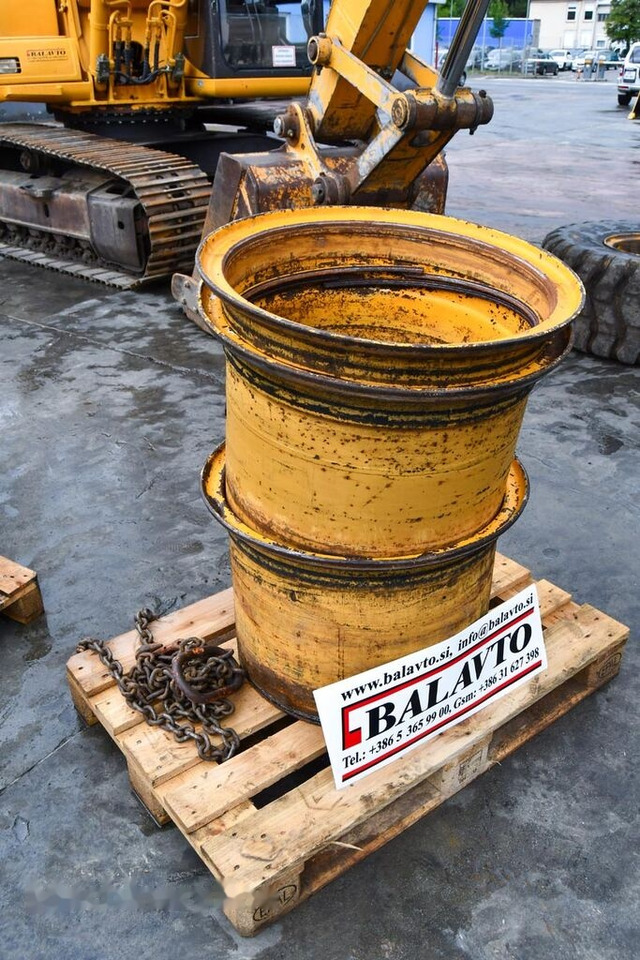 Volvo 4400, 6300, L90, L90B, L70 - الجنوط: صور 5 Volvo 4400, 6300, L90, L90B, L70 - الجنوط: صور 5