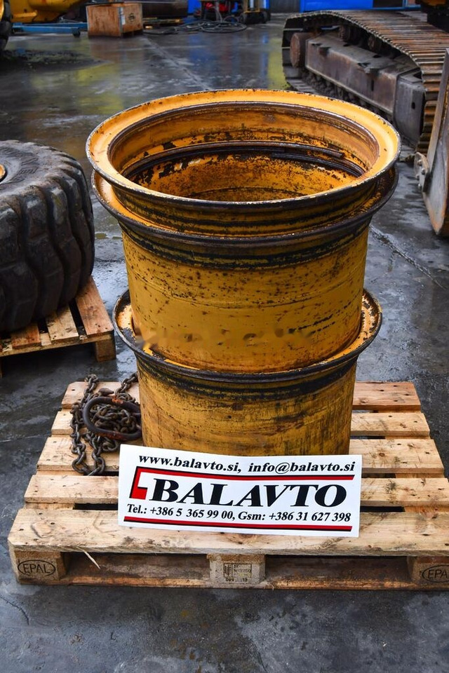 Volvo 4400, 6300, L90, L90B, L70 - الجنوط: صور 4 Volvo 4400, 6300, L90, L90B, L70 - الجنوط: صور 4