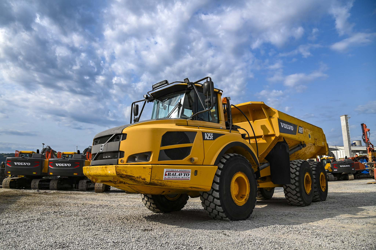 Volvo A25F - شاحنة مفصلية: صور 1 Volvo A25F - شاحنة مفصلية: صور 1