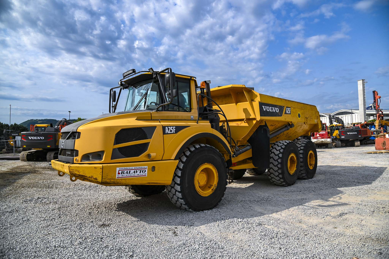 Volvo A25F - شاحنة مفصلية: صور 2 Volvo A25F - شاحنة مفصلية: صور 2