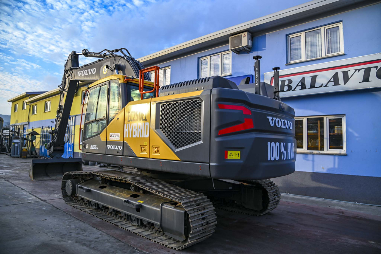 Volvo EC250EL Hybrid - حفارات زحافة: صور 5 Volvo EC250EL Hybrid - حفارات زحافة: صور 5