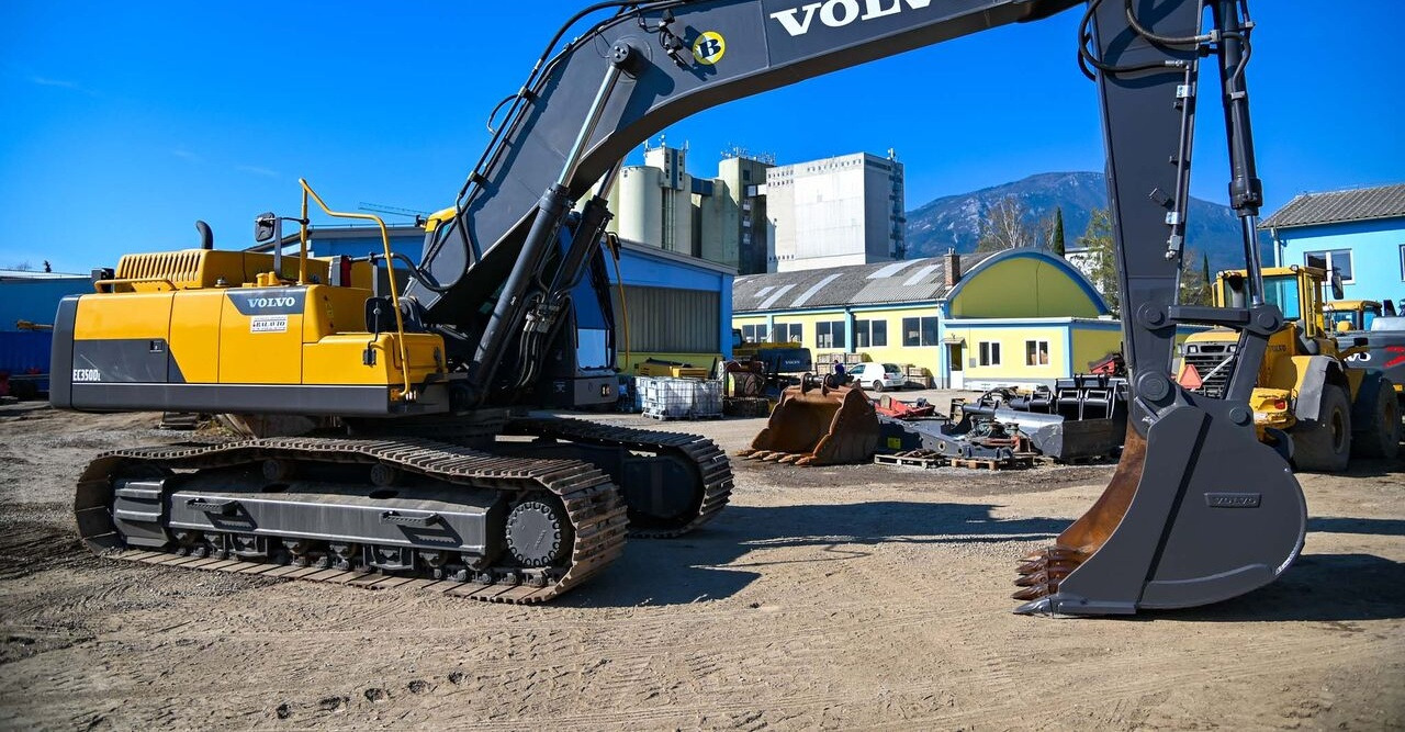 Volvo EC350DL - حفارات زحافة: صور 4 Volvo EC350DL - حفارات زحافة: صور 4