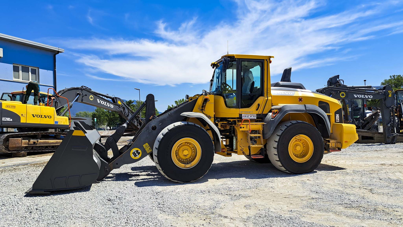 Volvo L120H - اللودر بعجل: صور 3 Volvo L120H - اللودر بعجل: صور 3