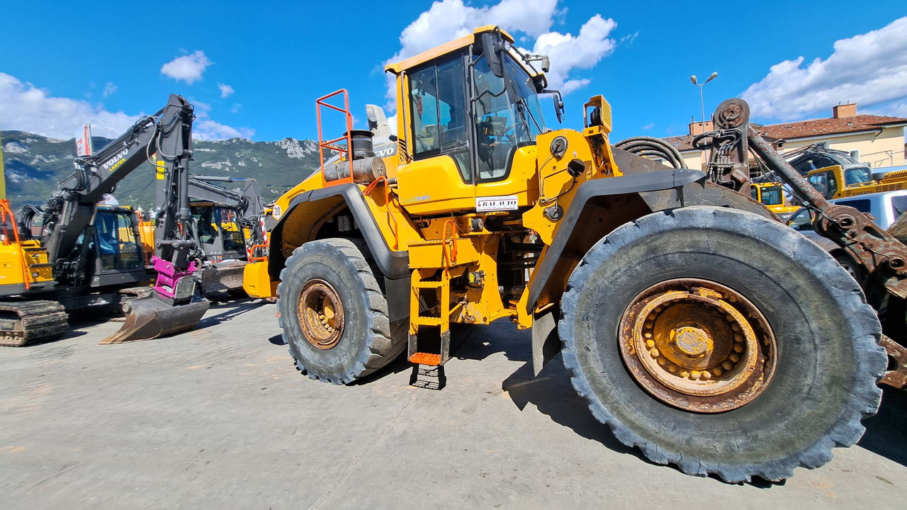 اللودر بعجل Volvo L150H: صور 17
