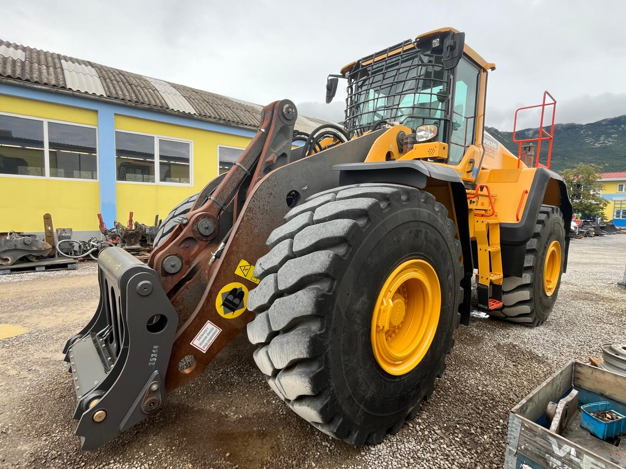 Volvo L220H - اللودر بعجل: صور 3 Volvo L220H - اللودر بعجل: صور 3