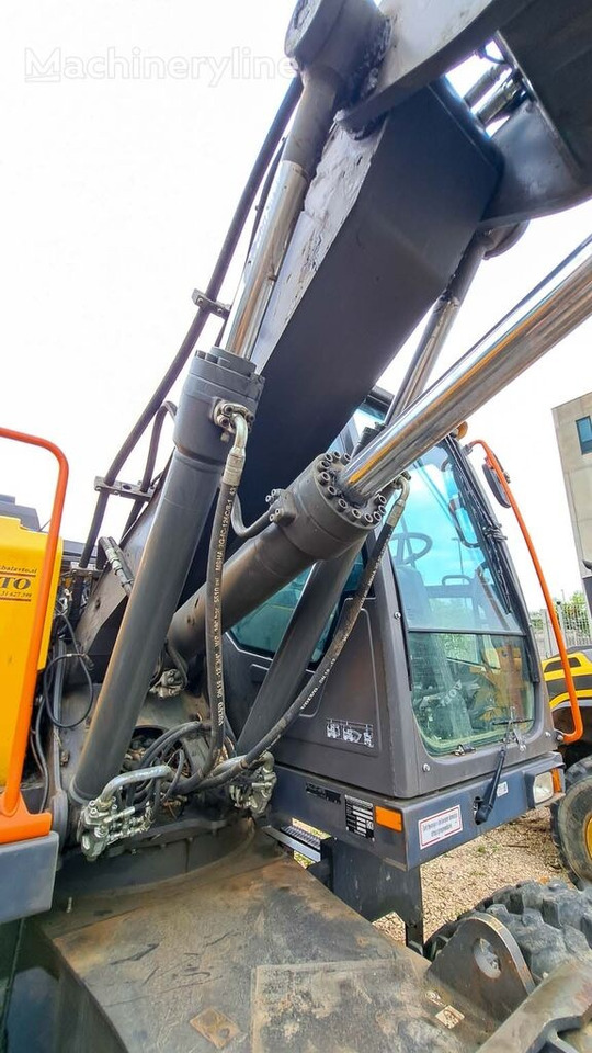 Volvo boom cylinder 14578082 Volvo EWR150E, EW140C, EW140D - قطع الغيار - حفارة: صور 1 Volvo boom cylinder 14578082 Volvo EWR150E, EW140C, EW140D - قطع الغيار - حفارة: صور 1