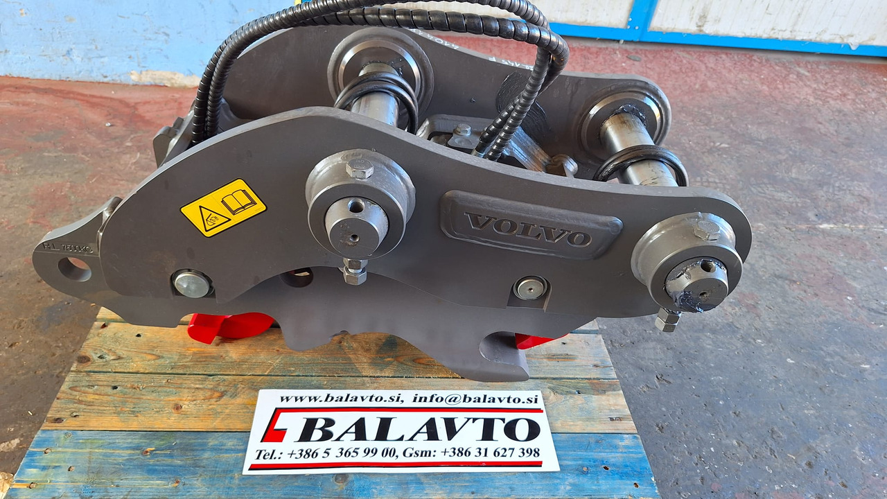 Volvo hydraulic quick coupler UNI65 - وصلة الربط للمعدات المعلقة - حفارة: صور 2 Volvo hydraulic quick coupler UNI65 - وصلة الربط للمعدات المعلقة - حفارة: صور 2