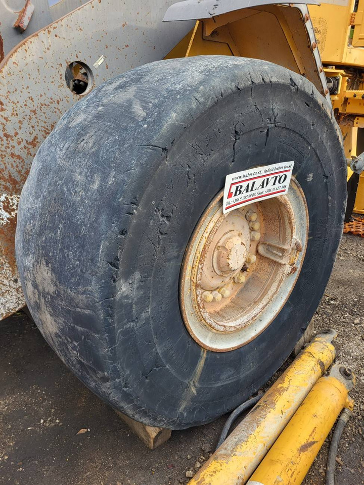 Volvo rims - الجنوط - لودر: صور 3 Volvo rims - الجنوط - لودر: صور 3