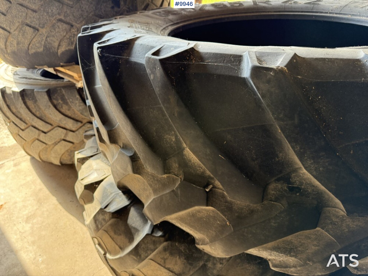 2 tires for tractor Pirelli 650/65R42 - الإطارات - جرار: صور 3 2 tires for tractor Pirelli 650/65R42 - الإطارات - جرار: صور 3