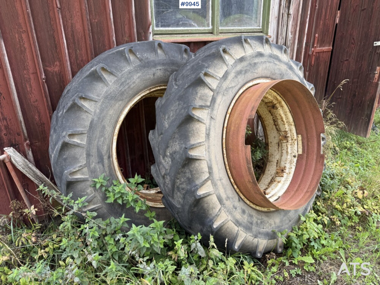 2 tractor tires with rims and rings - عجلات - جرار: صور 1 2 tractor tires with rims and rings - عجلات - جرار: صور 1