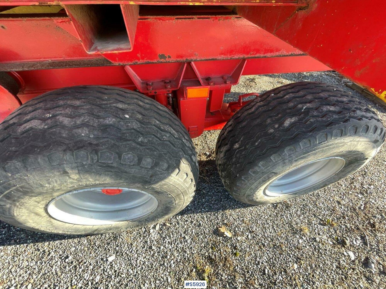 مقطورة هوك ليفت/ لود لوجر Bigab 7-10 hook truck trailer with flat: صور 10