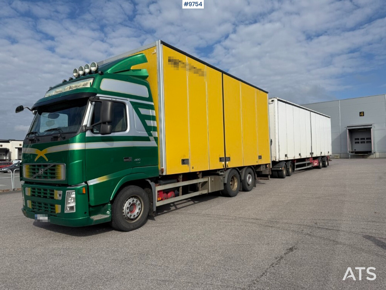 Box Truck Volvo FH 480 with 4-axle Ekeri trailer (VIDEO) - بصندوق مغلق شاحنة: صور 1 Box Truck Volvo FH 480 with 4-axle Ekeri trailer (VIDEO) - بصندوق مغلق شاحنة: صور 1