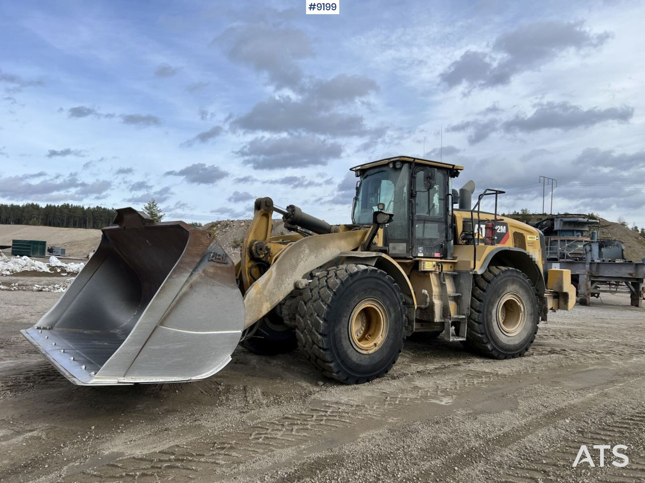 CAT 972 MXE Wheel loader with bucket (VIDEO) - اللودر بعجل: صور 1 CAT 972 MXE Wheel loader with bucket (VIDEO) - اللودر بعجل: صور 1