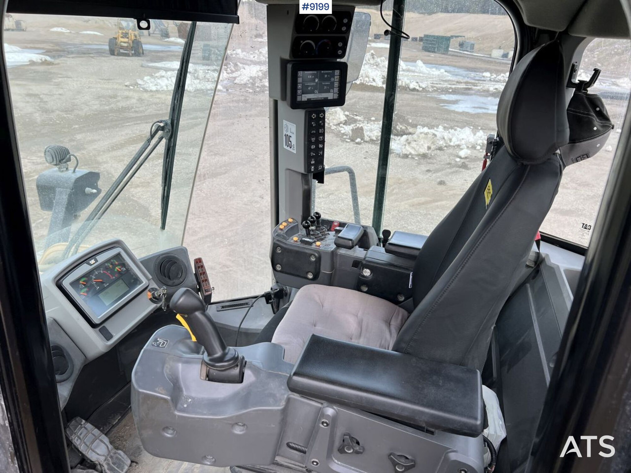 CAT 972 MXE Wheel loader with bucket (VIDEO) - اللودر بعجل: صور 5 CAT 972 MXE Wheel loader with bucket (VIDEO) - اللودر بعجل: صور 5