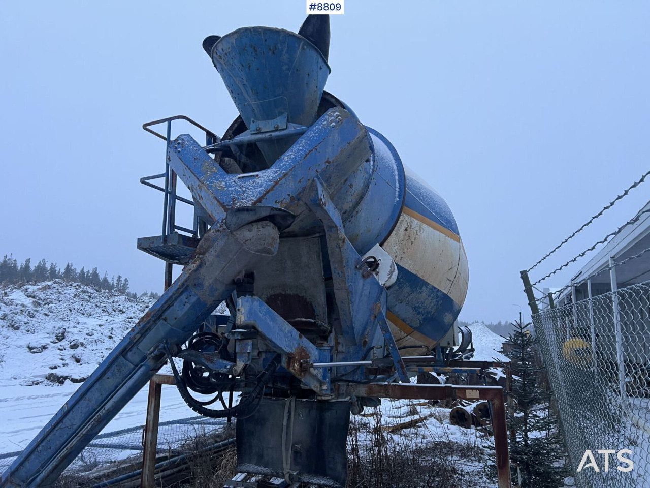 Concrete rotator 6 m3 with Laxo attachment - حلة خرسانة: صور 2 Concrete rotator 6 m3 with Laxo attachment - حلة خرسانة: صور 2