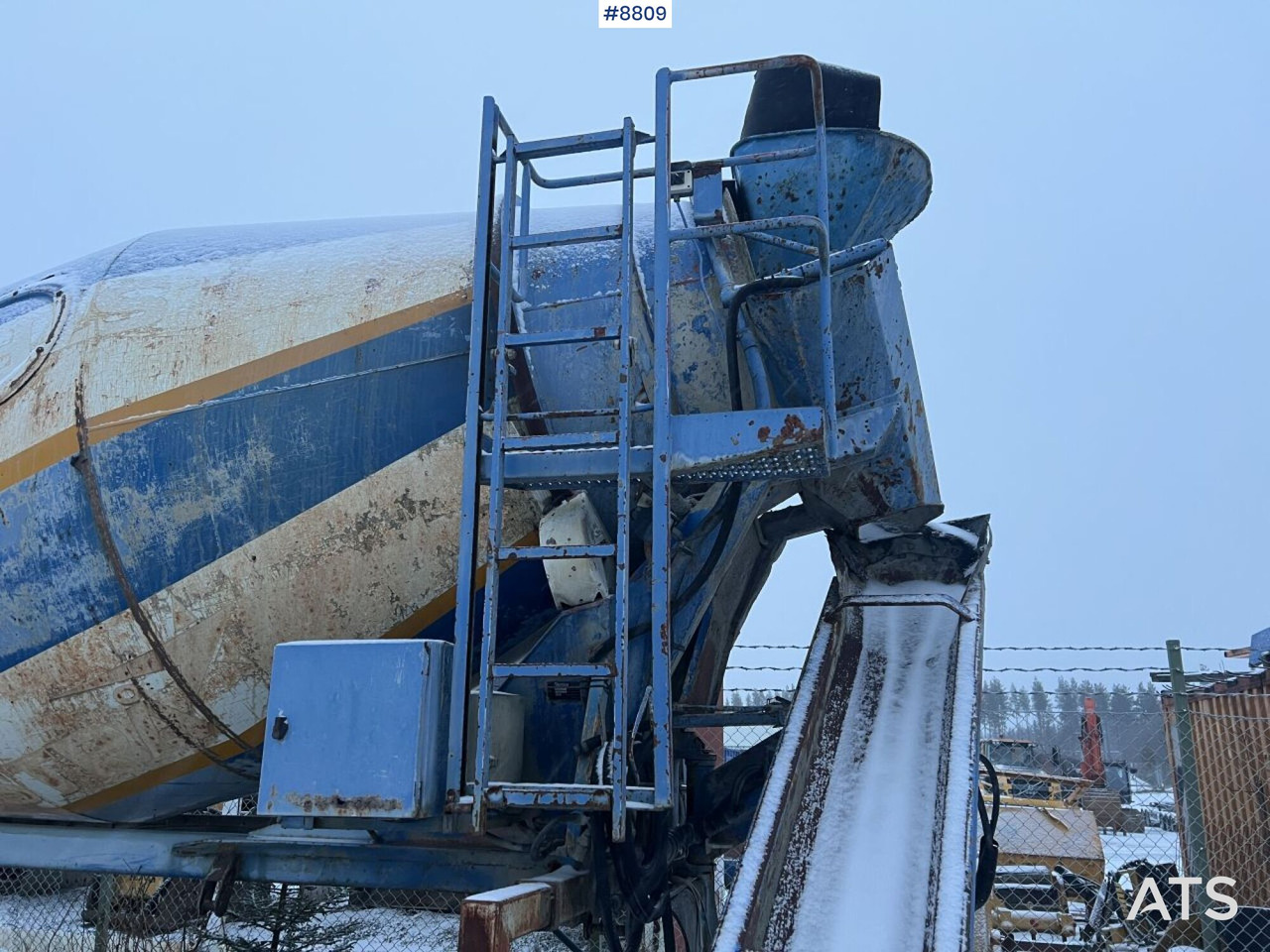 Concrete rotator 6 m3 with Laxo attachment - حلة خرسانة: صور 5 Concrete rotator 6 m3 with Laxo attachment - حلة خرسانة: صور 5