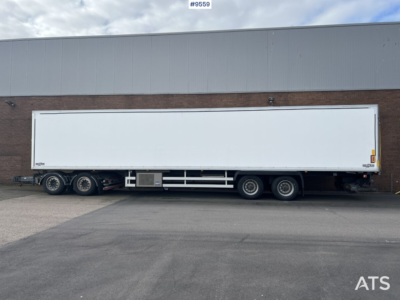 Container trailer Chereau CSD2 with Dolly - بصندوق مغلق مقطورة: صور 1 Container trailer Chereau CSD2 with Dolly - بصندوق مغلق مقطورة: صور 1