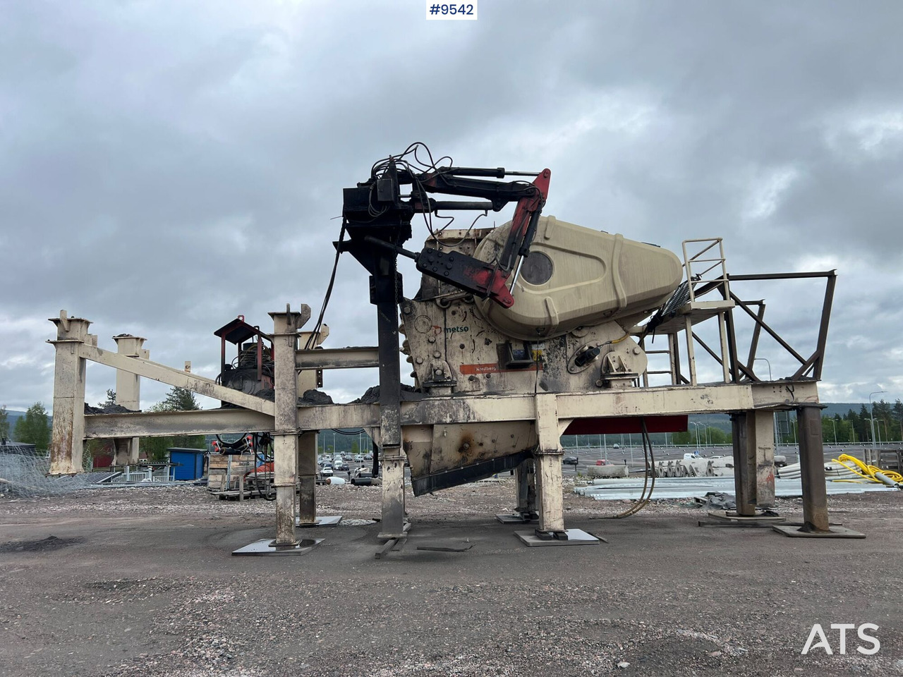 Crusher METSO C130 - كسارة: صور 1 Crusher METSO C130 - كسارة: صور 1